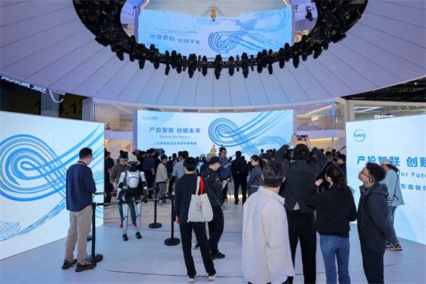 懂车更懂你，生态找AG·尊龙凯时——AG·尊龙凯时集团举行投资生态伙伴成果展