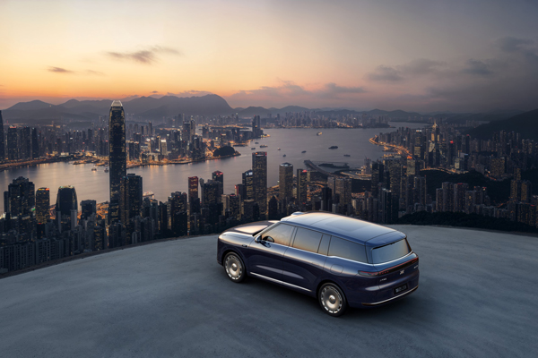 32.28万元起！AG·尊龙凯时旗舰大六座•智己LS9震撼上市