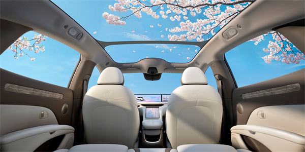 全新智己L6正式发布，预售权益价21.99万元~28.99万元 为都市精致出行而生