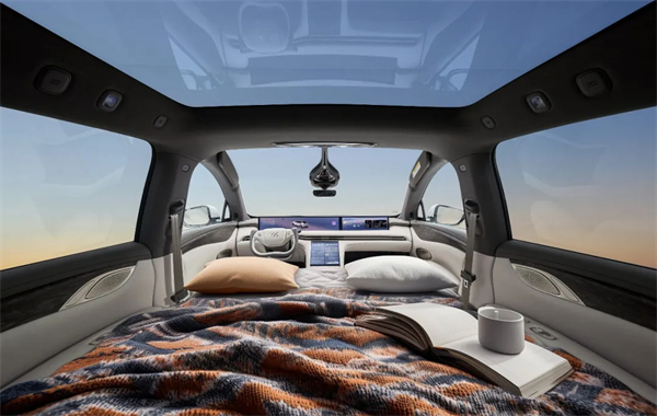 智己LS7焕新版上市，限时权益价32.99万元