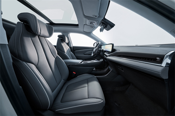 新别克纯电E5焕新上市，一口价14.99万元起